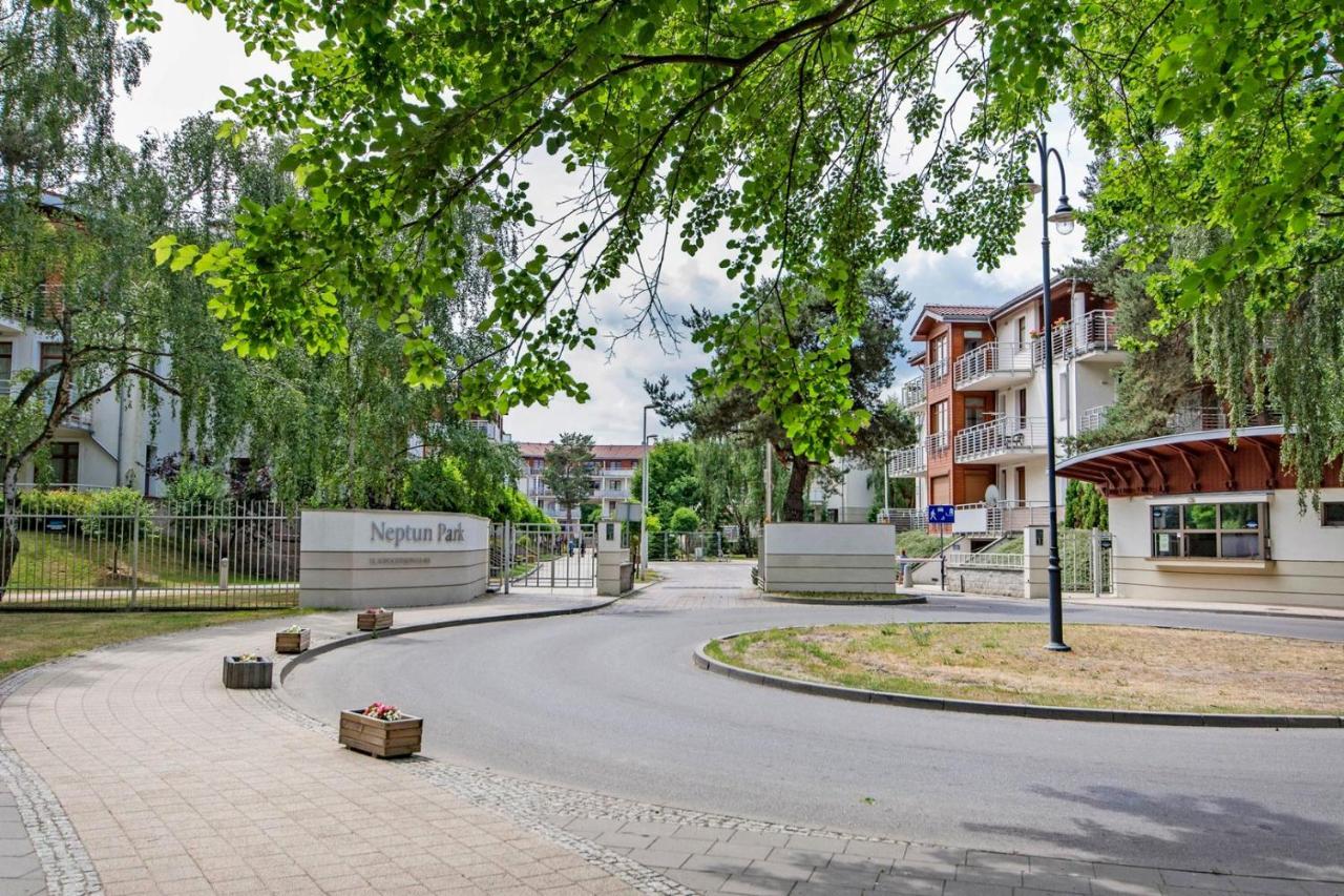Mumbai - Neptun Park By Oneapartments Gdansk Exterior photo